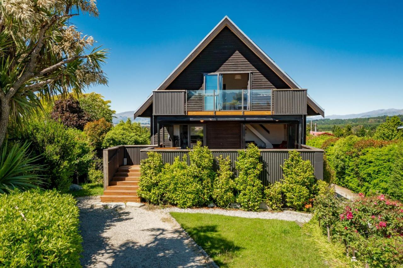 Views On Parry - Lake Hawea Holiday Home Dış mekan fotoğraf